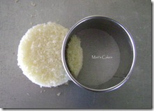 How to do a baby boot mini cake