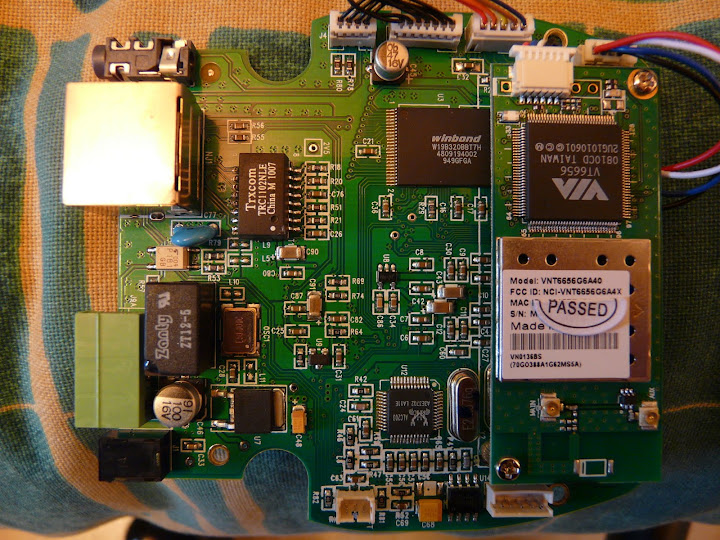 http://lh6.ggpht.com/_SmPqoQH6S8Q/S9xCt2TuOiI/AAAAAAAAApk/zuGV4ZmIXuE/s720/FI8908W_PCB-04.jpg