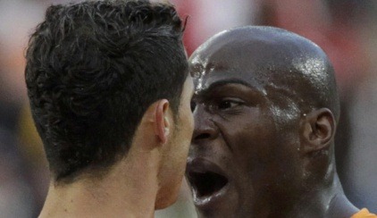 [thumb_422_x_244_1188-257557-ronaldodemel[3].jpg]
