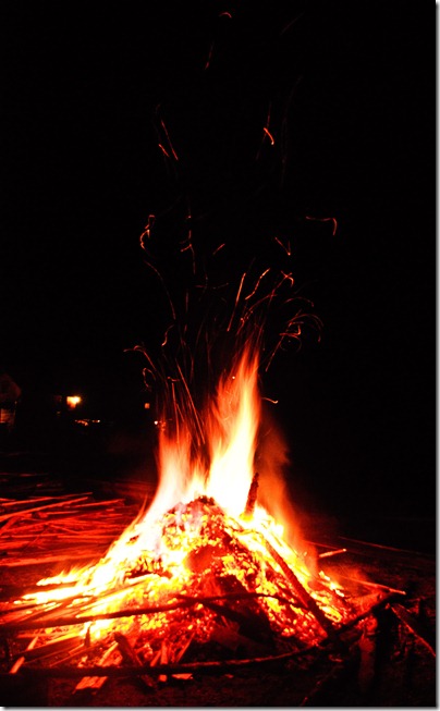 camp-fire-4