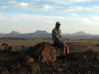 Abendstimmung im Damaraland beim Camp Xaragu, Klaus unser 2. Tourguide