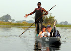 Im Mokoro (Einbaum) im Okavango Delta beim Camp Umvuvu Im Mokoro (Einbaum) im Okavango Delta beim Camp Umvuvu