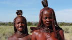 No teeth at the bottom, thats himba tradition. Why would any body remove perfectly healthy teeth? But to them its "beauty"