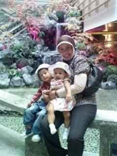ibu prita dan anak-anaknya