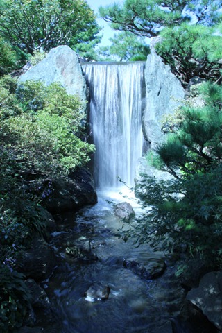 [Waterfall[3].jpg]