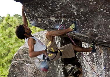 rutas de escalada en tamadaba