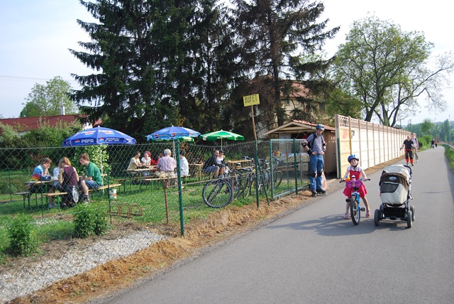 [2009-05-01 004[1].jpg]