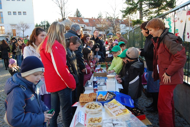 [2009-11-25 010[2].jpg]