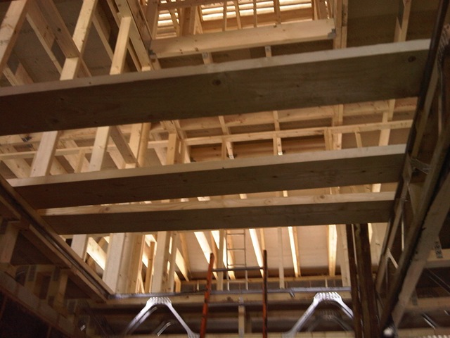 [Goodby looking up to the second floor[2].jpg]