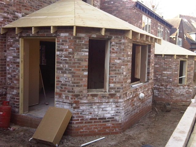 [Goodby sun room takes shape[2].jpg]
