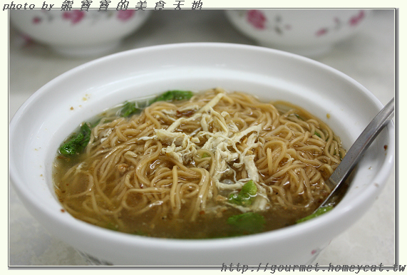牽動味蕾的香Q雞絲麵—阿財雞絲麵
