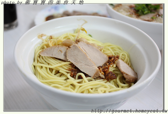 新鮮味美的切料老店—阿進切仔麵