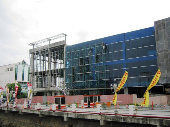 Penyelesaian Entrance Building PaBaS per 1 Maret 2010