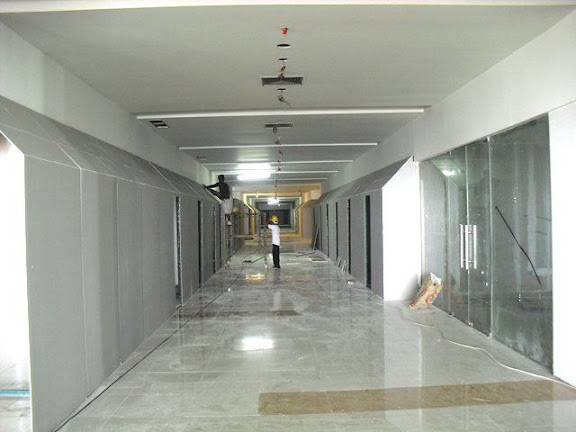 Persiapan untuk Fitting Out Tenant per 31 May 2010
