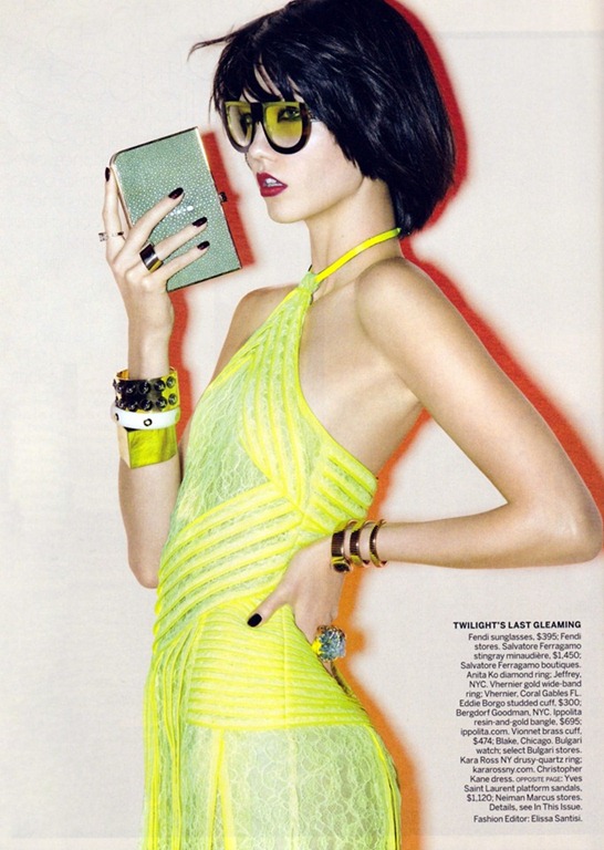 [karlieklossblackhair53.jpg]