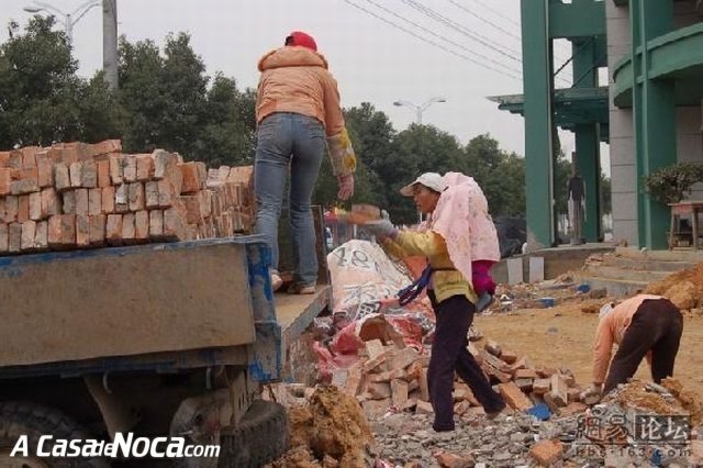 [chinese_workers_04[4].jpg]