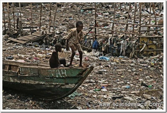 plastic_16