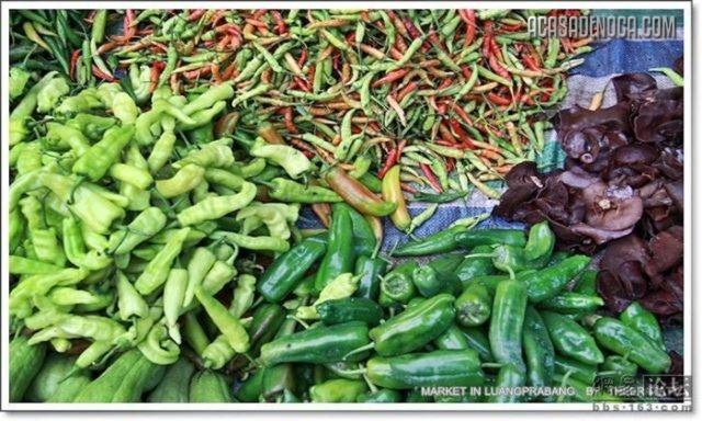 [asian_market_19[9].jpg]