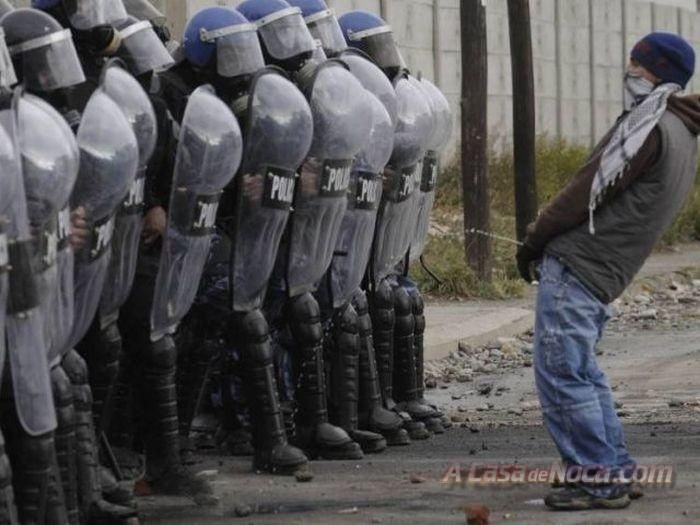 [isso é democracia[2].jpg]