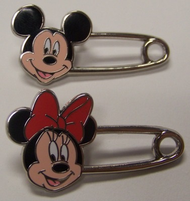 [2009_11_06_SafetyPins[4].jpg]