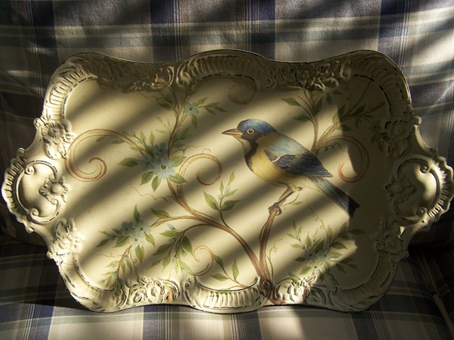 [Pier One Tray with Bird 005[8].jpg]