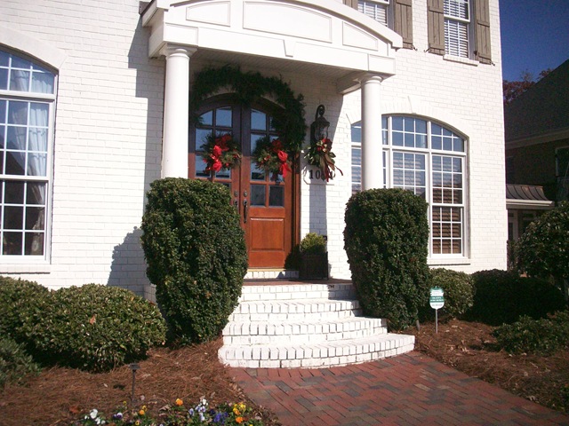 [Holiday Home Tour 2010 002[4].jpg]