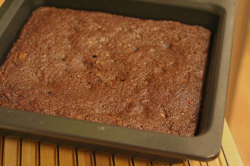 BrowniesinPan.jpg