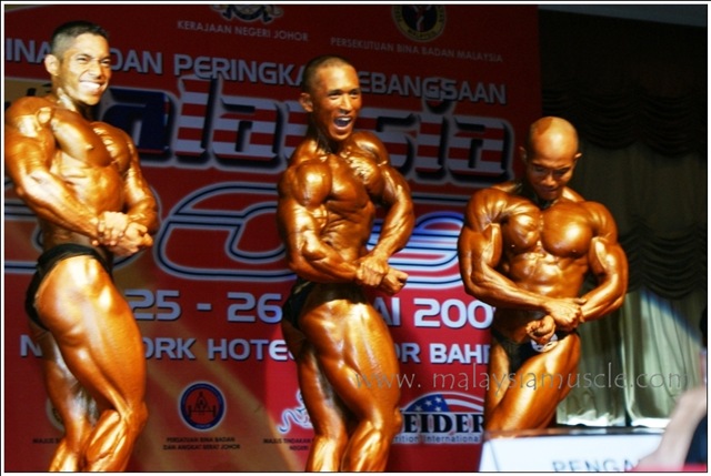 [Mr Malaysia 2009 (73)[2].jpg]