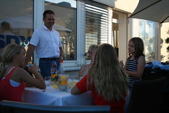 [977227572_sdx_sommerfest_2010_075[5].jpg]
