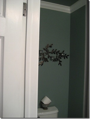 Boring bathroom decor Boring bathroom decor