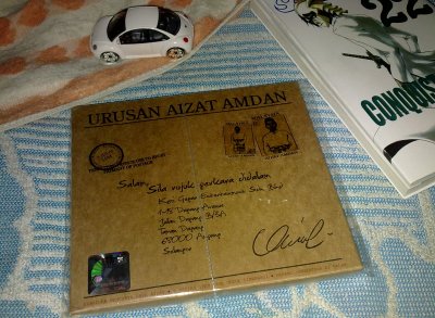 Memperkenalkan, URUSAN AIZAT AMDAN panas bau kedai..