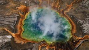 Home Yann Arthus Bertrand