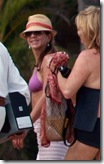 Jennifer Aniston and Friends Relaxing in Cabo