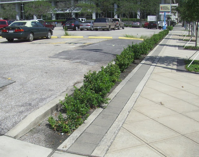NewUrbanStreets Planter BedsSeperating Pedestrians from Parking Lots
