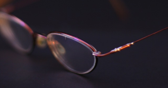 [Tristan's Glasses 013[2].jpg]