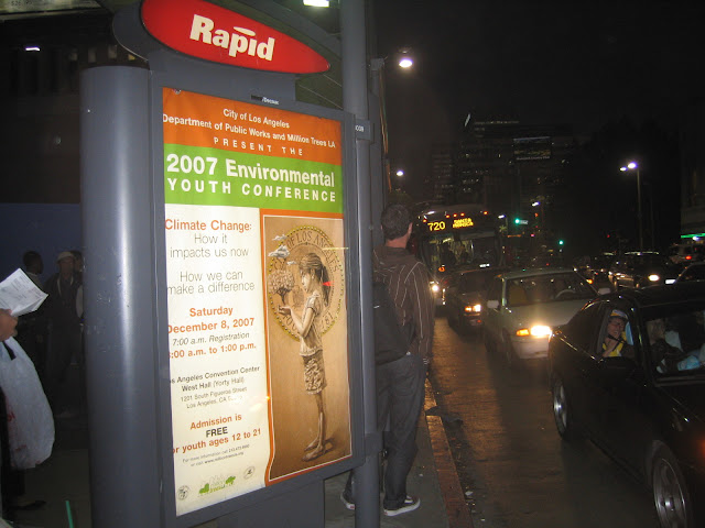 Bus stop Wilshire Boulevard & Western Avenue