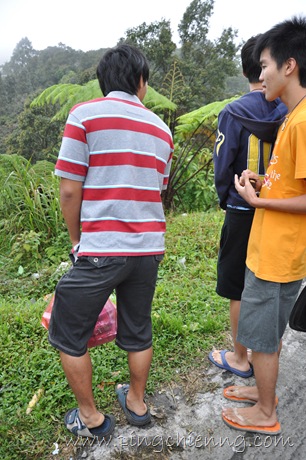 [DSC_09302.jpg]