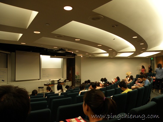 [PB1009162.jpg]