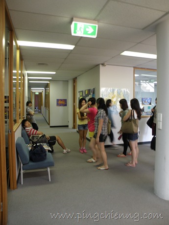 [PB1009662.jpg]