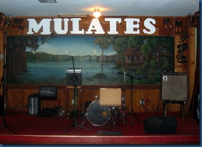 Mulate's (4)