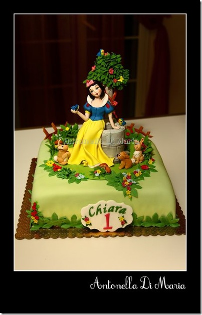 Snow White Cake 2