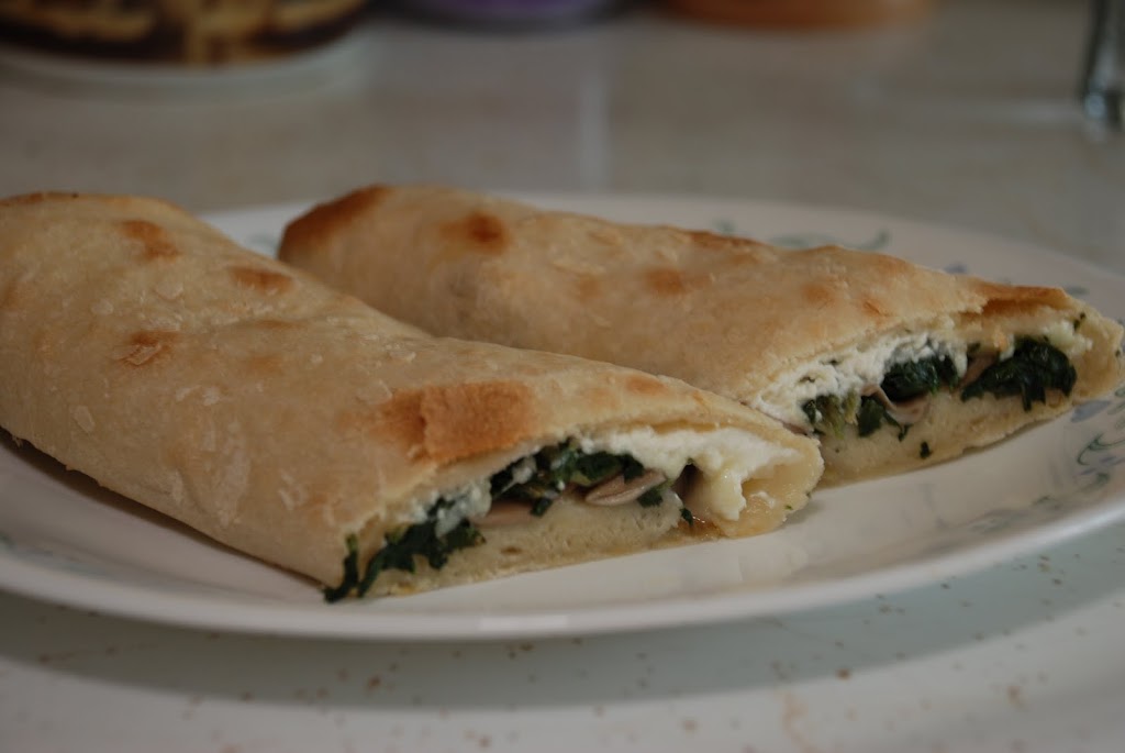 Spinach and Mushroom Stromboli