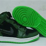 Air Jordan I (1) 12