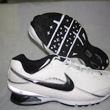 Nike Shox R2