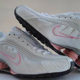 Nike Shox R4 27