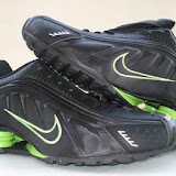 Nike Shox R4 15
