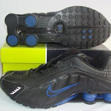 Nike Shox R4