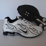 Nike Shox R4 Torch 06