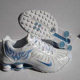 Nike Shox R4 Torch 03