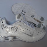 Nike Shox R4 Torch 01